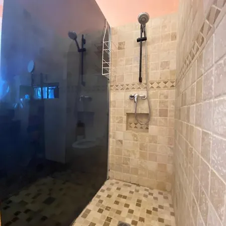 Grand Avec Jardin Et Proche De La Mer 아파트 Casaglione